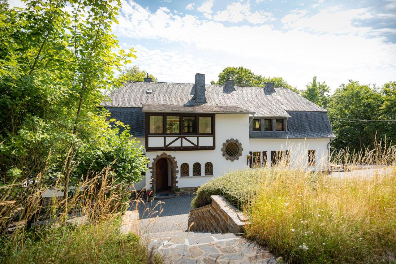 Landhaus Karbach Komplett Oder Einzelne Wohneinheiten Villa Inkl Sauna Bzw Waldhaeuschen Hirten Zewnętrze zdjęcie