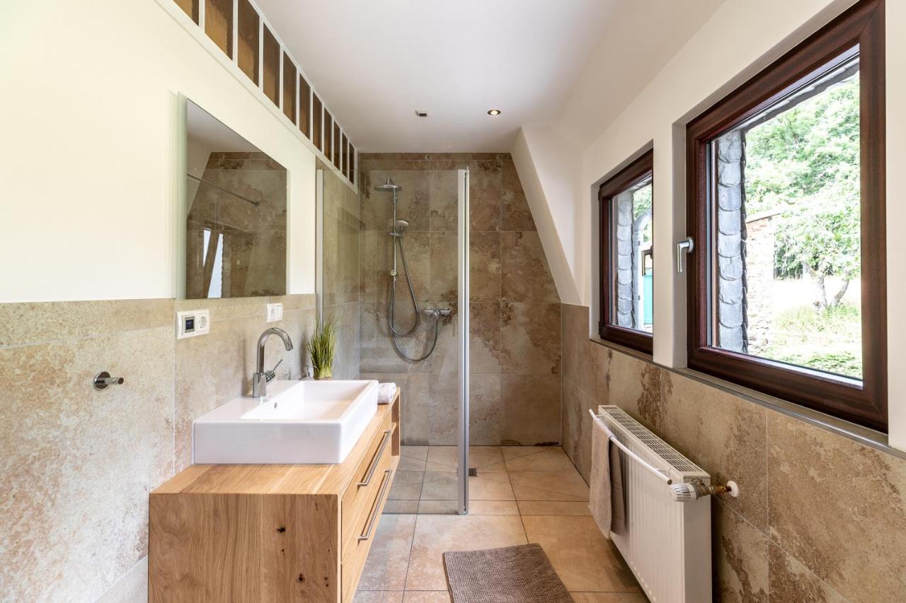 Landhaus Karbach Komplett Oder Einzelne Wohneinheiten Villa Inkl Sauna Bzw Waldhaeuschen Hirten Zewnętrze zdjęcie