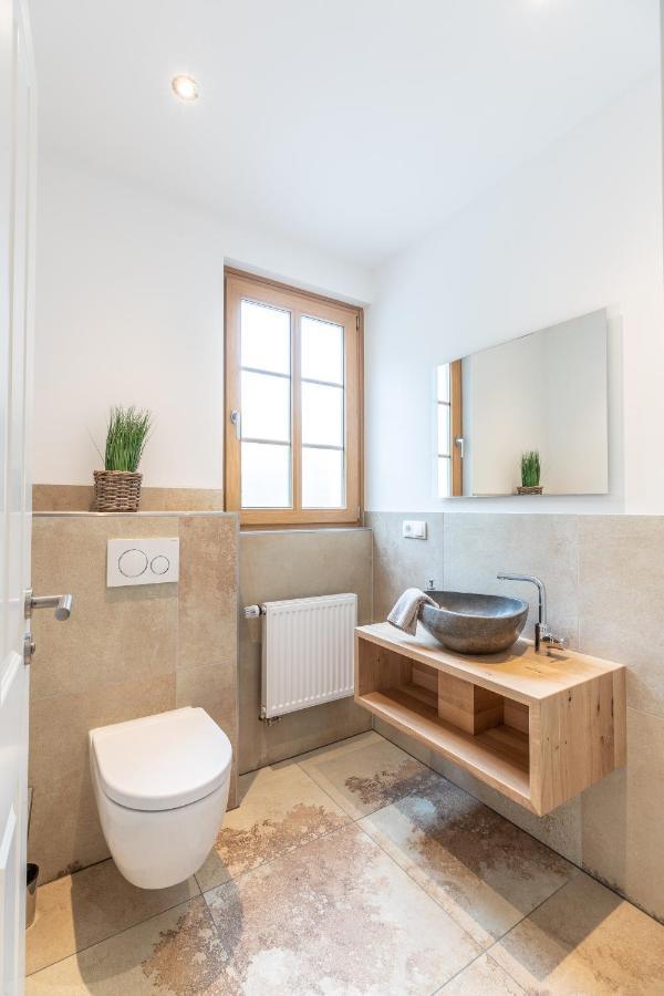 Landhaus Karbach Komplett Oder Einzelne Wohneinheiten Villa Inkl Sauna Bzw Waldhaeuschen Hirten Zewnętrze zdjęcie