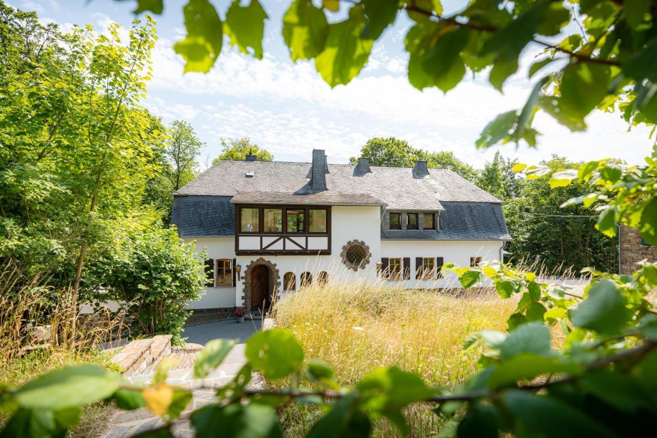 Landhaus Karbach Komplett Oder Einzelne Wohneinheiten Villa Inkl Sauna Bzw Waldhaeuschen Hirten Zewnętrze zdjęcie
